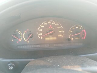 2002 Mitsubishi Galant VIII Рестайлинг, чёрный, 190000 рублей, вид 5