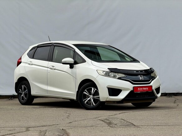 2014 Honda Fit II, белый, 950000 рублей - вид 5