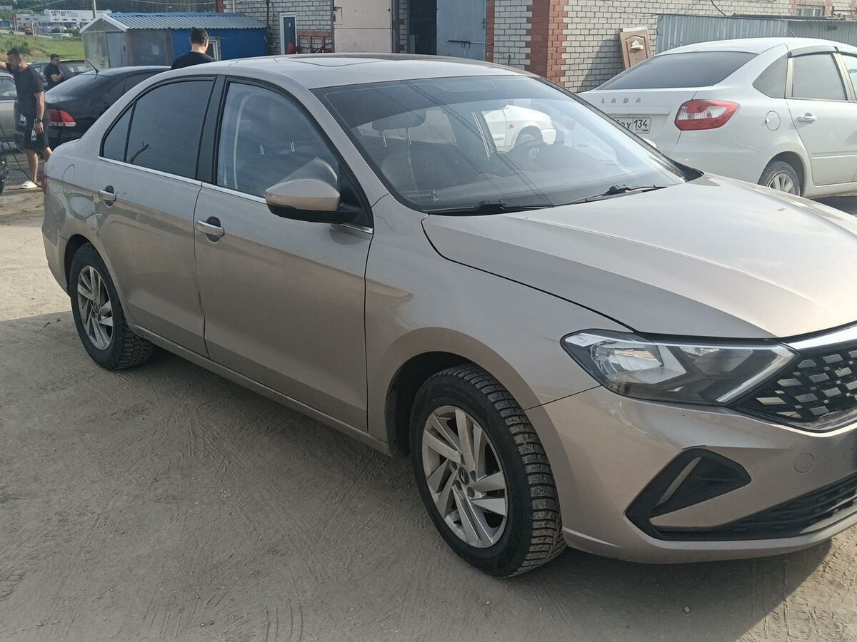 Открыть фотографии: Jetta VA3