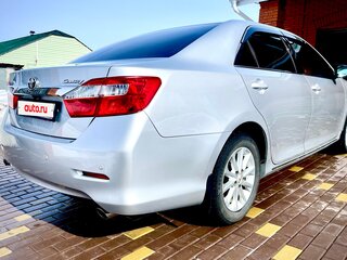 2012 Toyota Camry VII (XV50), серебристый, 1800000 рублей, вид 4