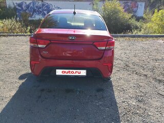 2017 Kia Rio IV, красный, 1500000 рублей, вид 5