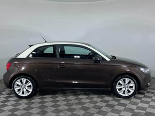 2012 Audi A1 I (8X), коричневый, 1032575 рублей, вид 3