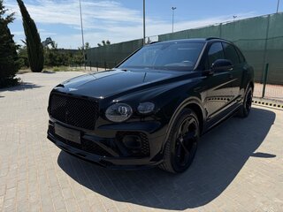 2022 Bentley Bentayga I Рестайлинг, чёрный, 21300000 рублей, вид 1