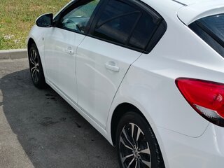 2012 Chevrolet Cruze I Рестайлинг, белый, 740000 рублей, вид 3