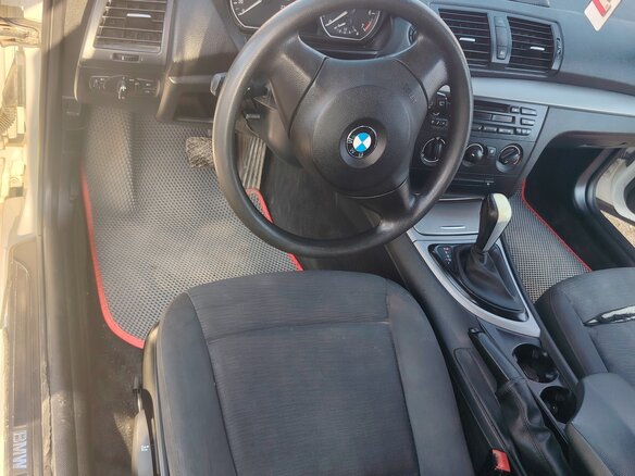 2010 BMW 1 серии 116i I (E81/E82/E87/E88) Рестайлинг, белый - вид 11