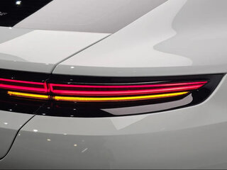 2026 Porsche Panamera 4 III, белый, 20390000 рублей, вид 4