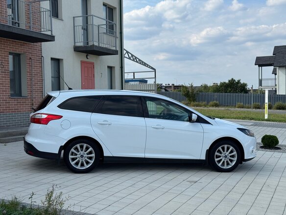 2014 Ford Focus III, белый, 950000 рублей - вид 2