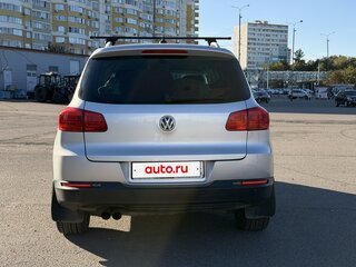 2011 Volkswagen Tiguan I Рестайлинг, серебристый, 1210000 рублей, вид 4
