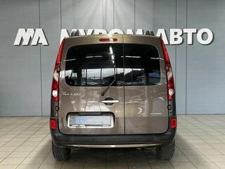 2012 Renault Kangoo II, коричневый, 990000 рублей, вид 4
