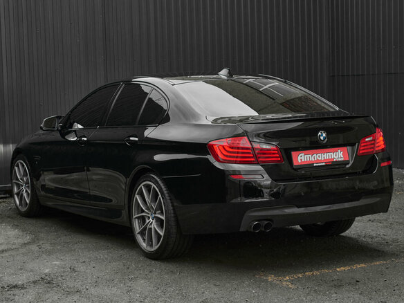 2013 BMW 5 серии 520d VI (F10/F11/F07) Рестайлинг, чёрный, 2050000 рублей - вид 4
