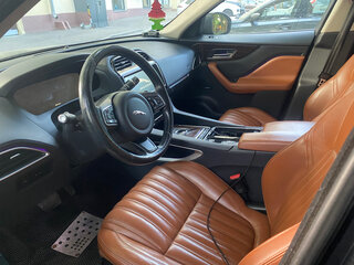 2017 Jaguar F-Pace I, чёрный, 2100000 рублей, вид 5
