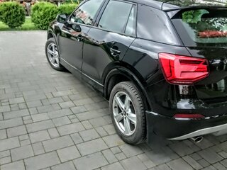 2020 Audi Q2 I, чёрный, 2650000 рублей, вид 1