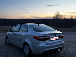 2012 Kia Rio III, серый, 600000 рублей, вид 3
