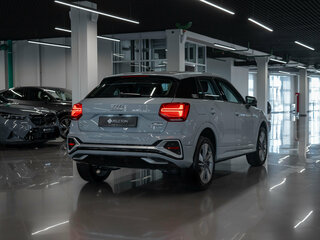 2025 Audi Q2 L 35 TFSI I Рестайлинг, серый, 3740000 рублей, вид 5