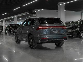 2025 Geely Monjaro (Xingyue L) I Рестайлинг 2 (China Market), серый, 4200000 рублей, вид 4