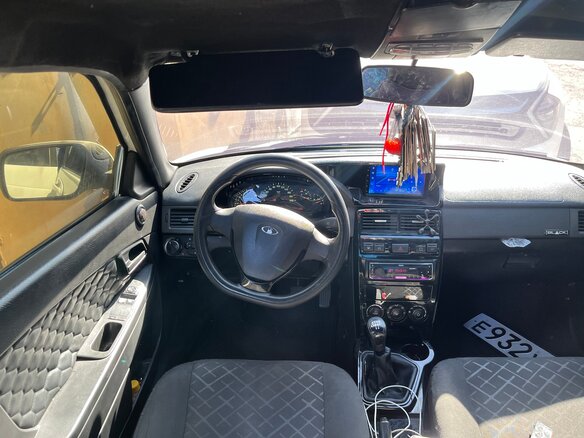 2011 Lada (ВАЗ) Priora I, белый, 480000 рублей - вид 4