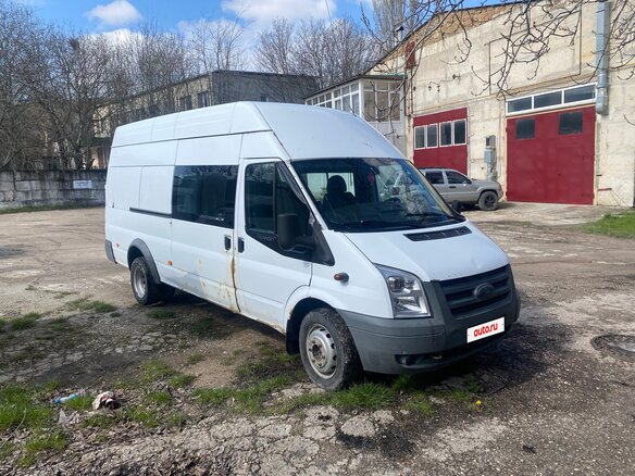 2010 Ford Transit, белый, 800000 рублей