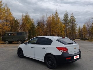 2013 Chevrolet Cruze I Рестайлинг, белый, 550000 рублей, вид 5