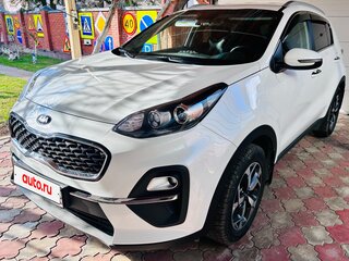 2021 Kia Sportage IV Рестайлинг, белый, 2400000 рублей, вид 1
