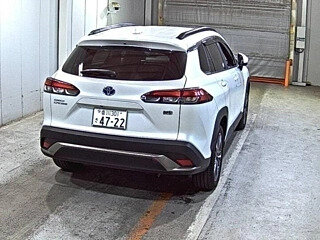 2023 Toyota Corolla Cross I, белый, 2400000 рублей, вид 3
