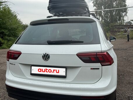 2019 Volkswagen Tiguan II, белый, 2600000 рублей, вид 5