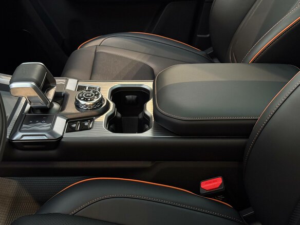 2026 Jetour T1, чёрный - вид 19