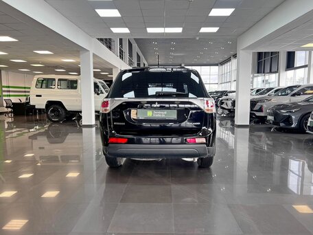 2012 Mitsubishi Outlander III, чёрный, 1225000 рублей, вид 4
