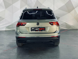 2021 Volkswagen Tiguan II Рестайлинг, серебристый, 1999000 рублей, вид 5