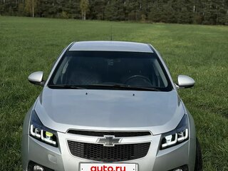 2012 Chevrolet Cruze I Рестайлинг, серебристый, 700000 рублей, вид 4