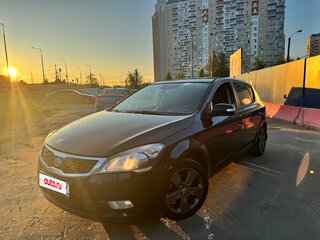 2010 Kia Ceed I Рестайлинг, чёрный, 450000 рублей, вид 4