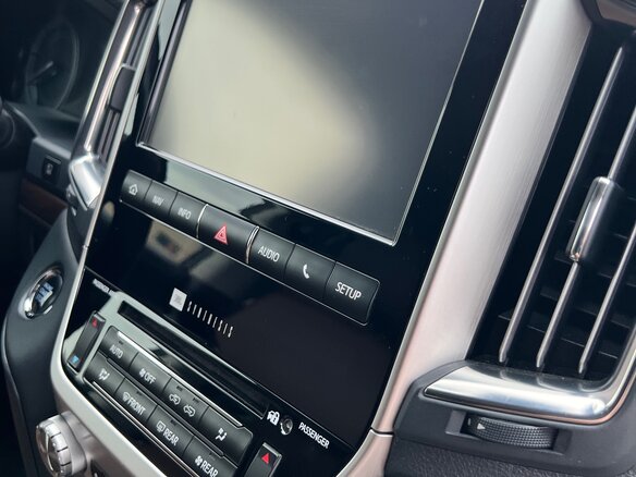 2016 Toyota Land Cruiser 200 Series Рестайлинг 2, чёрный - вид 6