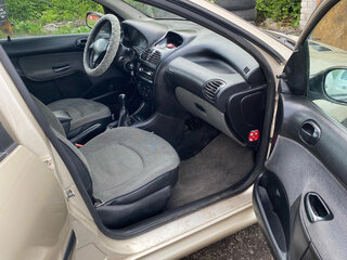 2008 Peugeot 206, бежевый, 230000 рублей, вид 4