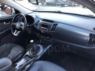 2010 Kia Sportage III, серебристый, 1000000 рублей, вид 2