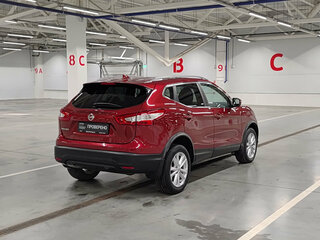 2017 Nissan Qashqai II, красный, 1530000 рублей, вид 5