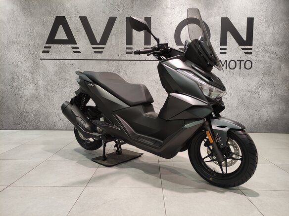 2026 Voge SR3, серебристый, 408000 рублей