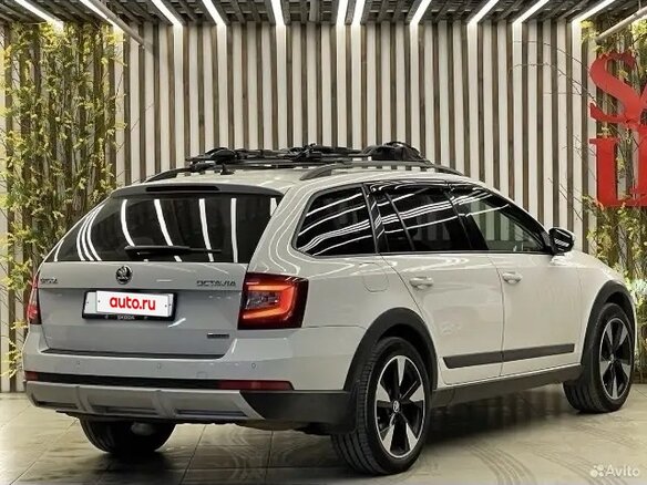 2017 Skoda Octavia Scout III (A7) Рестайлинг, белый, 2527000 рублей - вид 39