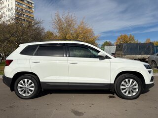 2021 Skoda Karoq I, белый, 2700000 рублей, вид 2