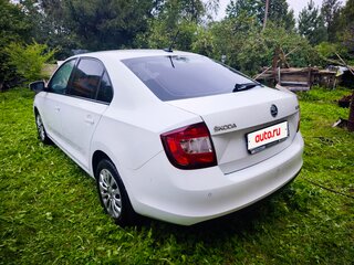 2018 Skoda Rapid I Рестайлинг, белый, 1500000 рублей, вид 3