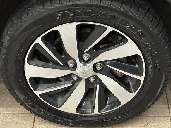 2019 Mitsubishi ASX I Рестайлинг 2, белый, 1730000 рублей - вид 16
