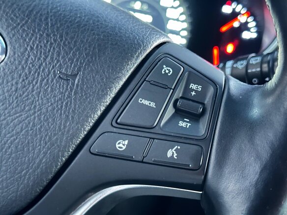 2015 Kia Sorento II Рестайлинг, белый - вид 14