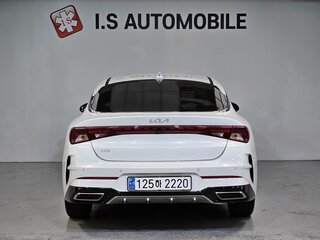 2022 Kia K5 III, белый, 2137000 рублей, вид 3