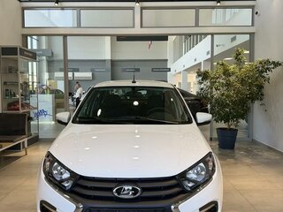 2026 Lada (ВАЗ) Granta I Рестайлинг, белый, 1094000 рублей, вид 2