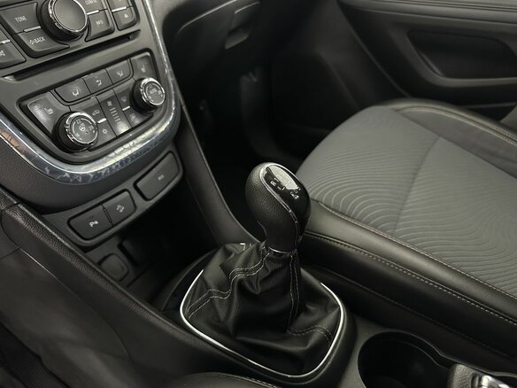 2014 Opel Mokka I, серебристый - вид 12