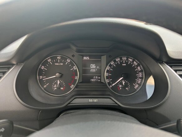2014 Skoda Octavia III (A7), серебристый - вид 12