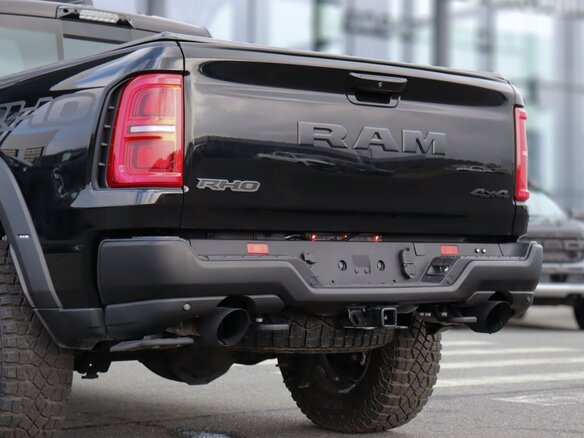 2026 Ram 1500 RHO V Рестайлинг, чёрный - вид 14