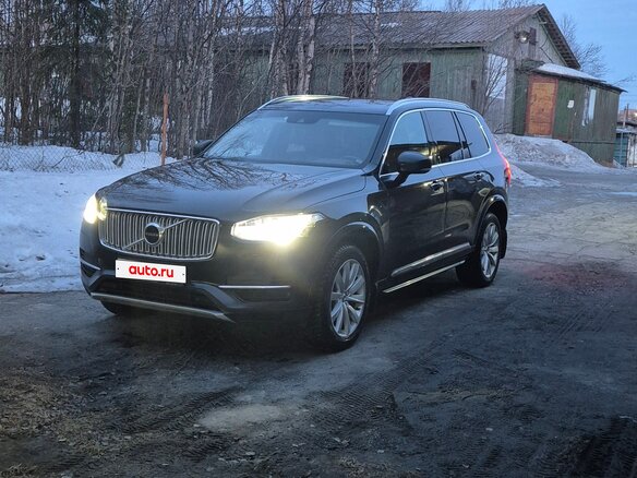 2015 Volvo XC90 II, чёрный, 3100000 рублей