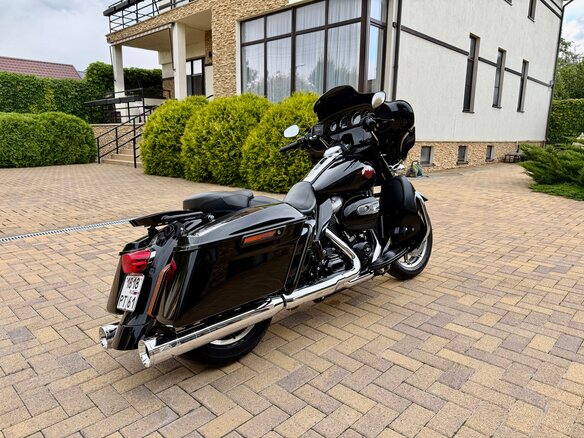 2019 Harley-Davidson Street Glide, чёрный, 1950000 рублей - вид 5