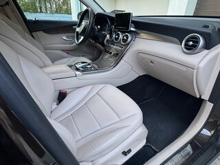2018 Mercedes-Benz GLC 250 I (X253), коричневый, 3500000 рублей, вид 3