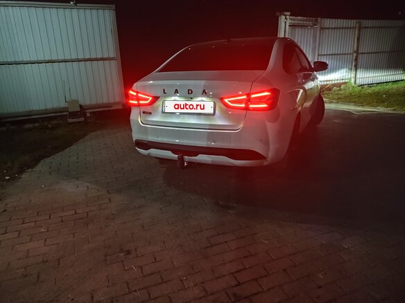 2024 Lada (ВАЗ) Vesta I Рестайлинг (NG), белый, 1297000 рублей - вид 1