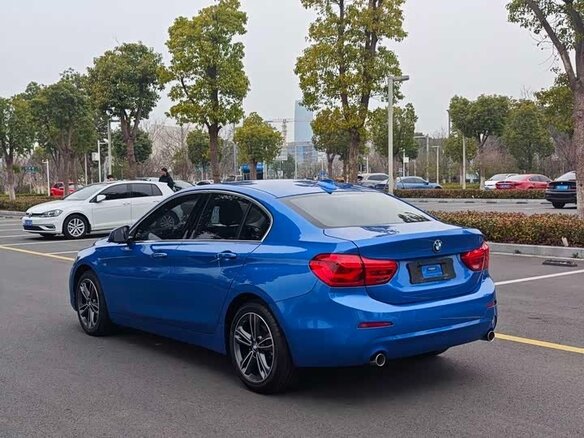 2020 BMW 1 серии 120i III (F52) Рестайлинг, синий, 1470777 рублей - вид 6